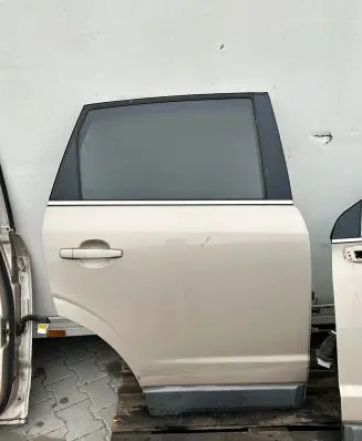 Opel Antara Rear door 