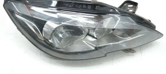 Peugeot 308 Headlight/headlamp