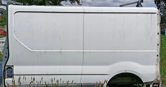 Opel Vivaro Front piece kit 