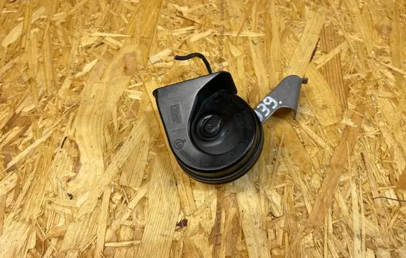 BMW 2 F45 Horn signal 7375704