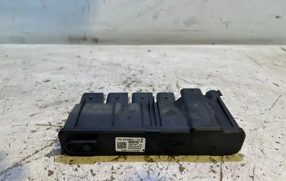 BMW 4 F32 F33 Power management control unit 18576710 8638551 P00154201