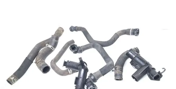 Peugeot 508 Engine coolant pipe/hose
