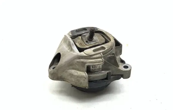 BMW X3 F25 Engine mount bracket 6785712 678571204