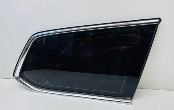 Volkswagen PASSAT B8 Rear side window DOT609AS2M10 A038482