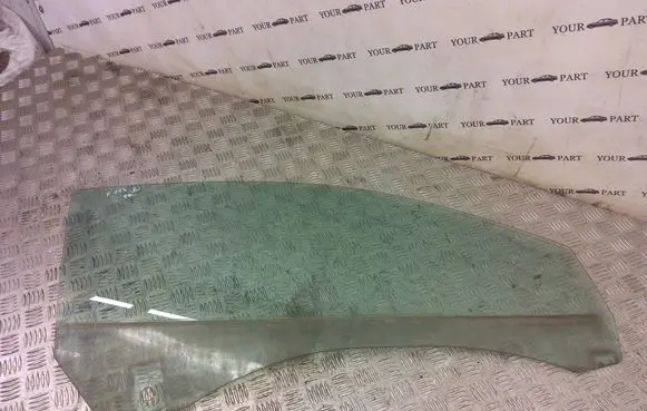 Audi S5 Front door window/glass (coupe) 43R00082