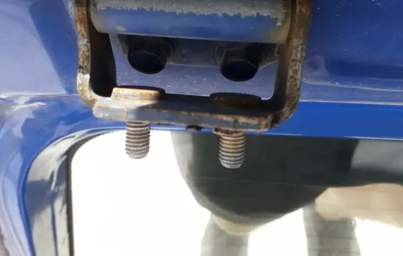Mitsubishi Space Star Tailgate/trunk/boot hinge