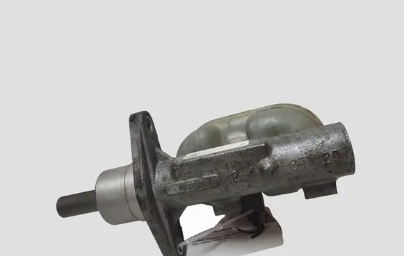 Jeep Grand Cherokee (WJ) Master brake cylinder