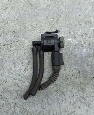 Audi A6 S6 C5 4B Turbo solenoid valve 1J0906283C