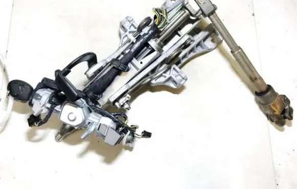 Ford Focus Steering wheel axle