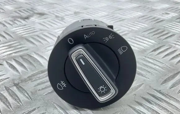 Volkswagen Golf VII Light switch 5G0941431BE