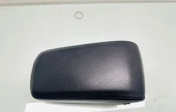 Mercedes-Benz CLA C117 X117 W117 Armrest 
