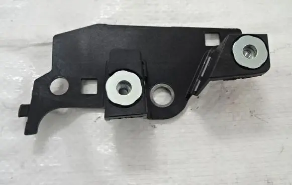Peugeot 308 Fender mounting bracket 9834480680