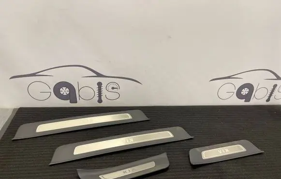 KIA Optima Front sill trim cover 85873D4500 85873D4300 85883-D4500