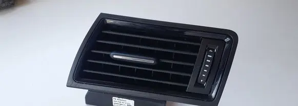 Skoda Rapid (NH) Dashboard side air vent grill/cover trim