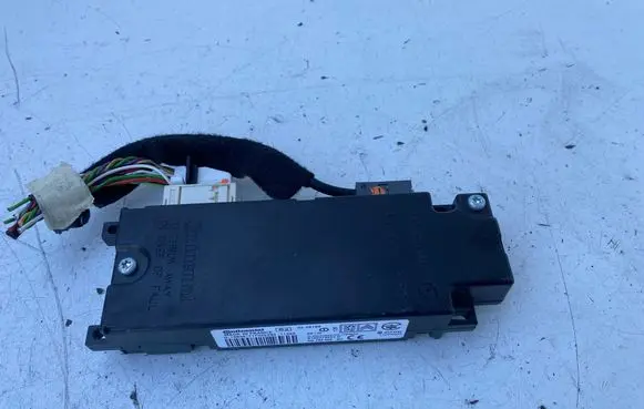 Citroen C5 Bluetooth control unit module 9675359580