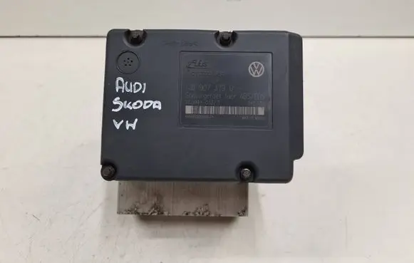 Audi A3 S3 8L ABS Pump 1J0907379Q
