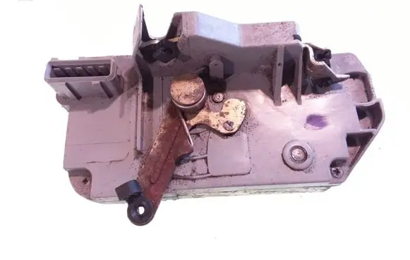 Peugeot 406 Rear door lock
