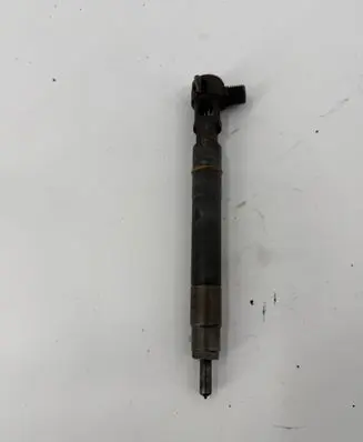SsangYong Tivoli Fuel injector A6730170021 28387604