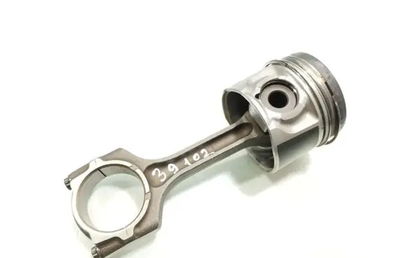 Honda CR-V Piston with connecting rod 