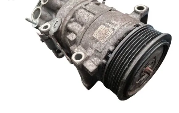 Peugeot 208 I Air conditioning (A/C) compressor (pump) 9675655880