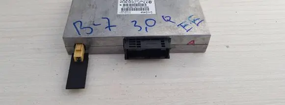 Audi A4 S4 B7 8E 8H Bluetooth control unit module 8P0862335M 84P600051C