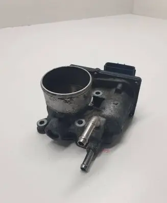 Toyota Verso Throttle valve 261000R020