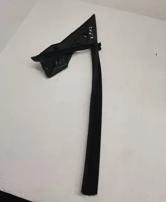 BMW M2 F87 Rubber seal front coupe door window 7268419