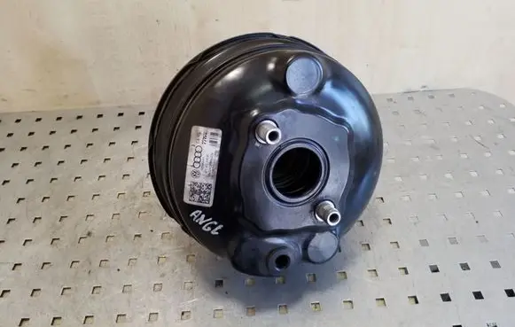 Audi A6 S6 C6 4F Brake booster 4F0612105M