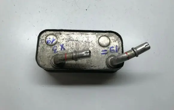 Engine oil radiator