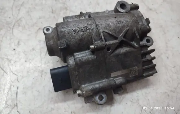 Mercedes-Benz CLS C218 X218 Oil pump A2212700197