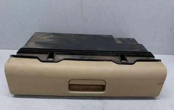 Volkswagen Touran I Glove box set 1T0881580
