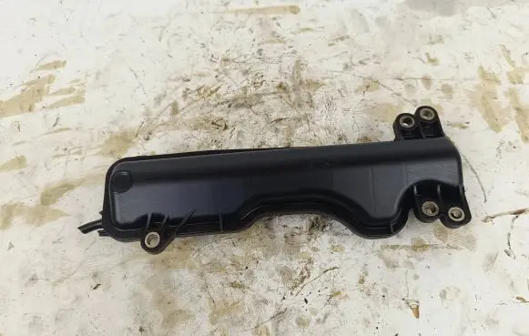 BMW X5 E70 Vacuum air tank 7605374 62440410 0102030405A