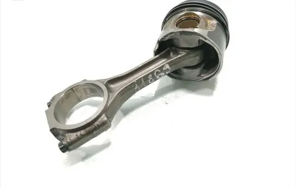 Volkswagen Golf SportWagen Piston with connecting rod 