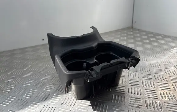 Toyota RAV 4 (XA50) Cup holder front 5883742060