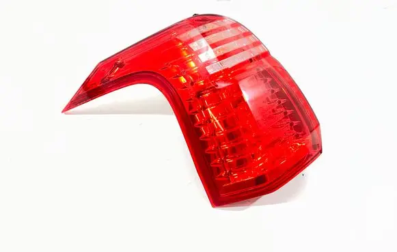 Peugeot 5008 Rear/tail lights 9672666580