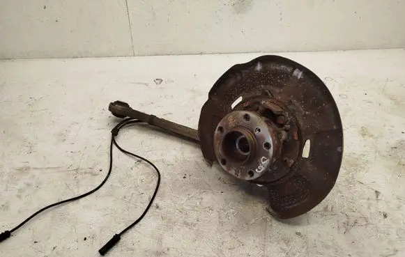 BMW X6 E71 Rear wheel hub spindle/knuckle 