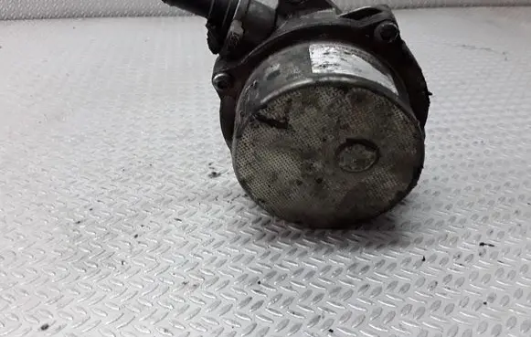 Audi Q7 4L Vacuum pump