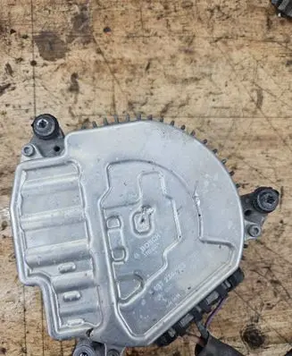 Opel Astra K Coolant fan relay 137234933