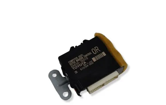 Lexus CT 200H Wing mirror control module 8943076010 615184000