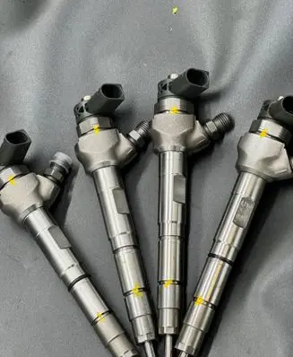 Audi A4 S4 B9 Fuel injectors set 0445110643