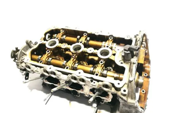 Audi Q7 4L Engine head 06E103404M 06E109101BG 06E109103F