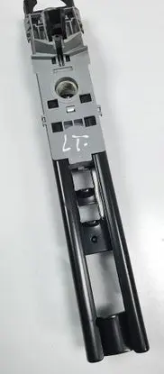 Opel Vectra C Seat belt adjustment rail A2128600188