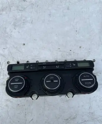 Volkswagen Golf Plus Climate control unit 74641421