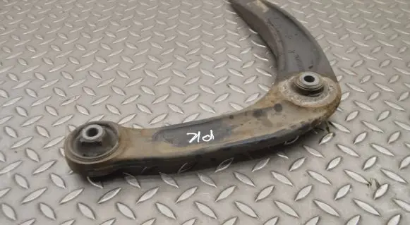 Peugeot RCZ Front lower control arm/wishbone 884981