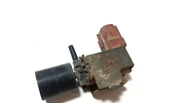 Toyota Land Cruiser (J120) Vacuum valve 9091012184