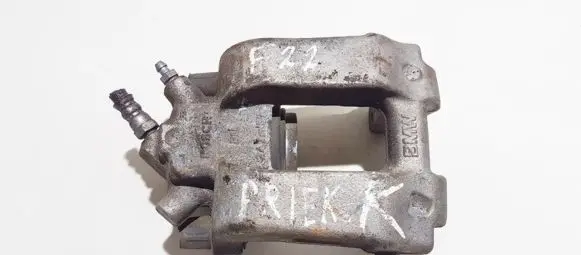 BMW 2 F22 F23 Front brake caliper w09209