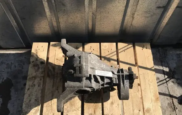 Mercedes-Benz R W251 Rear differential A1643501614