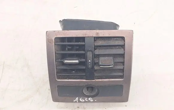 Audi A6 S6 C5 4B Dash center air vent grill 4B0819203
