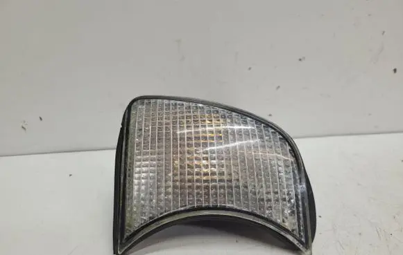 BMW 5 E34 Front indicator light 183269B 69798