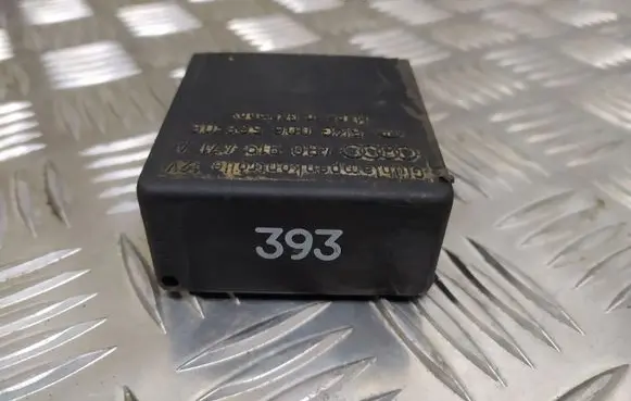 Audi A6 S6 C5 4B Light relay 4B0919471A